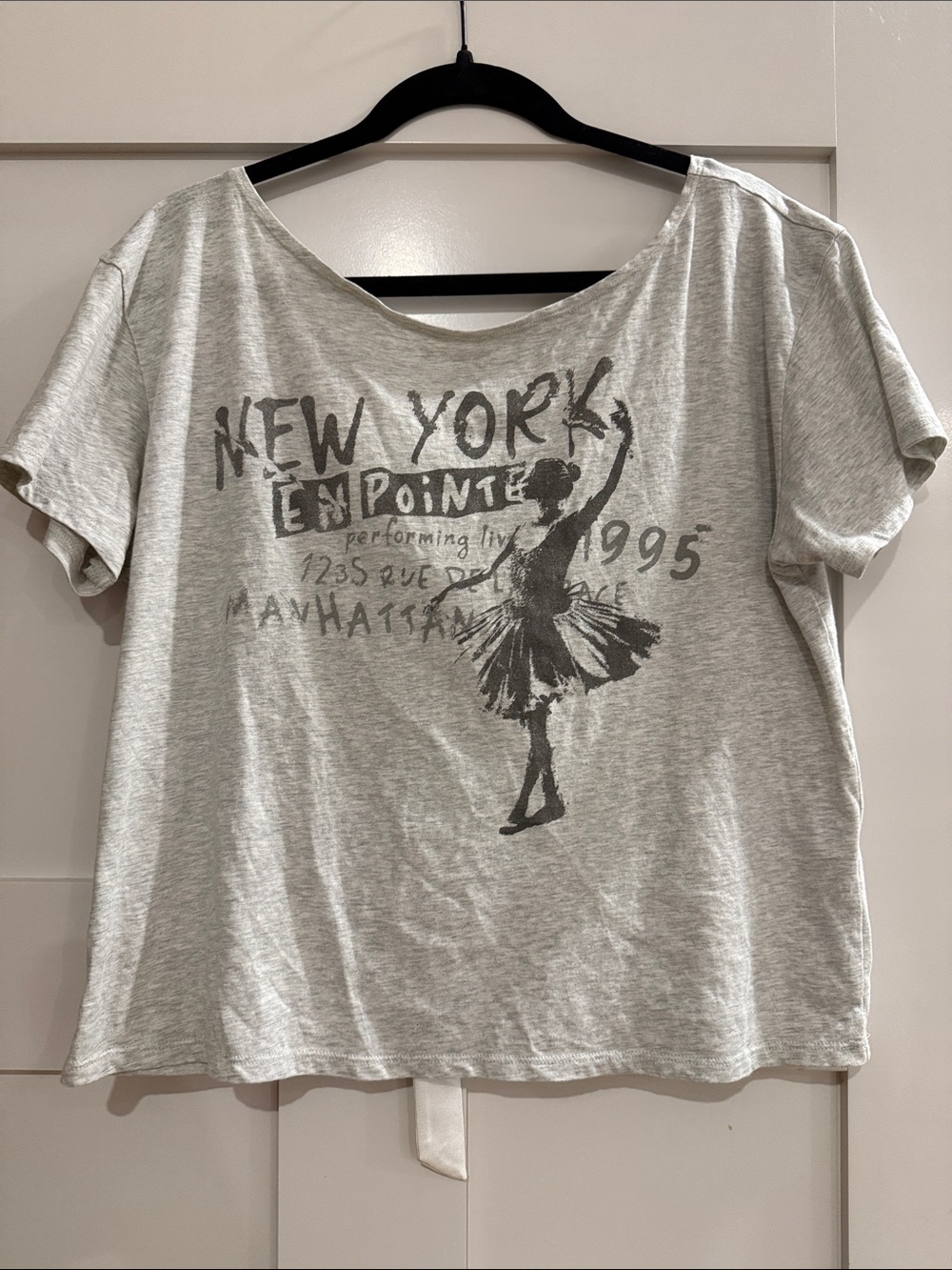 Hollister NWOT Light Gray Ballet Graphic Tee with Satin Back Tie